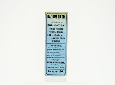 Radium Radia Trademark Liniment Box
